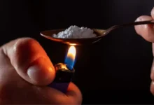 کوکائین بیس چیست؟ تفاوت فری بیس یا سنگ کوکائین با پودر کوکائین | نحوه تولید سنگ